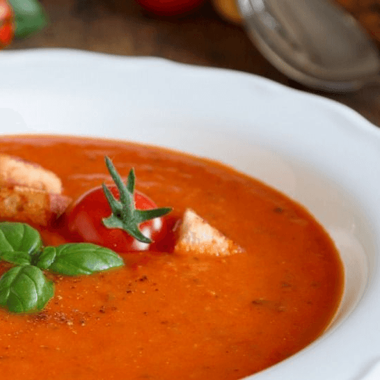 Tomatensuppe mit Fortimel Trinknahrung