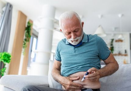 Ältere Menschen leiden oft an Diabetes mellitus Typ-2.
