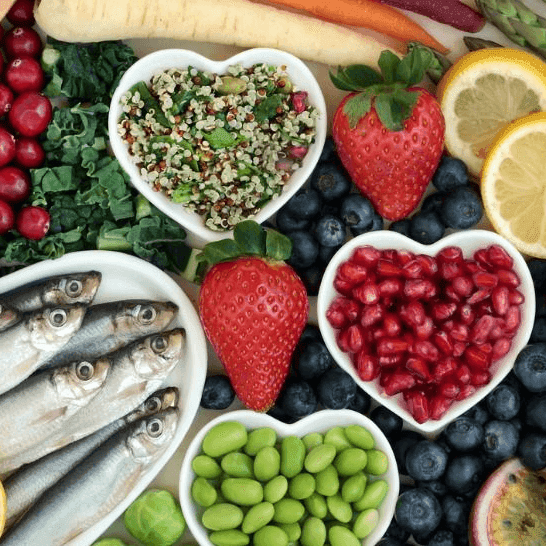 Vitamine, Mineralstoffe und Spurenelemente Vitamine, Mineralstoffe und Spurenelemente