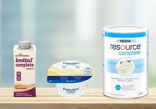 Medizinische Trinknahrung in unterschiedlichen Konsistenzen Medizinische Trinknahrung in unterschiedlichen Konsistenzen